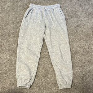 Fabletics grey sweatpants